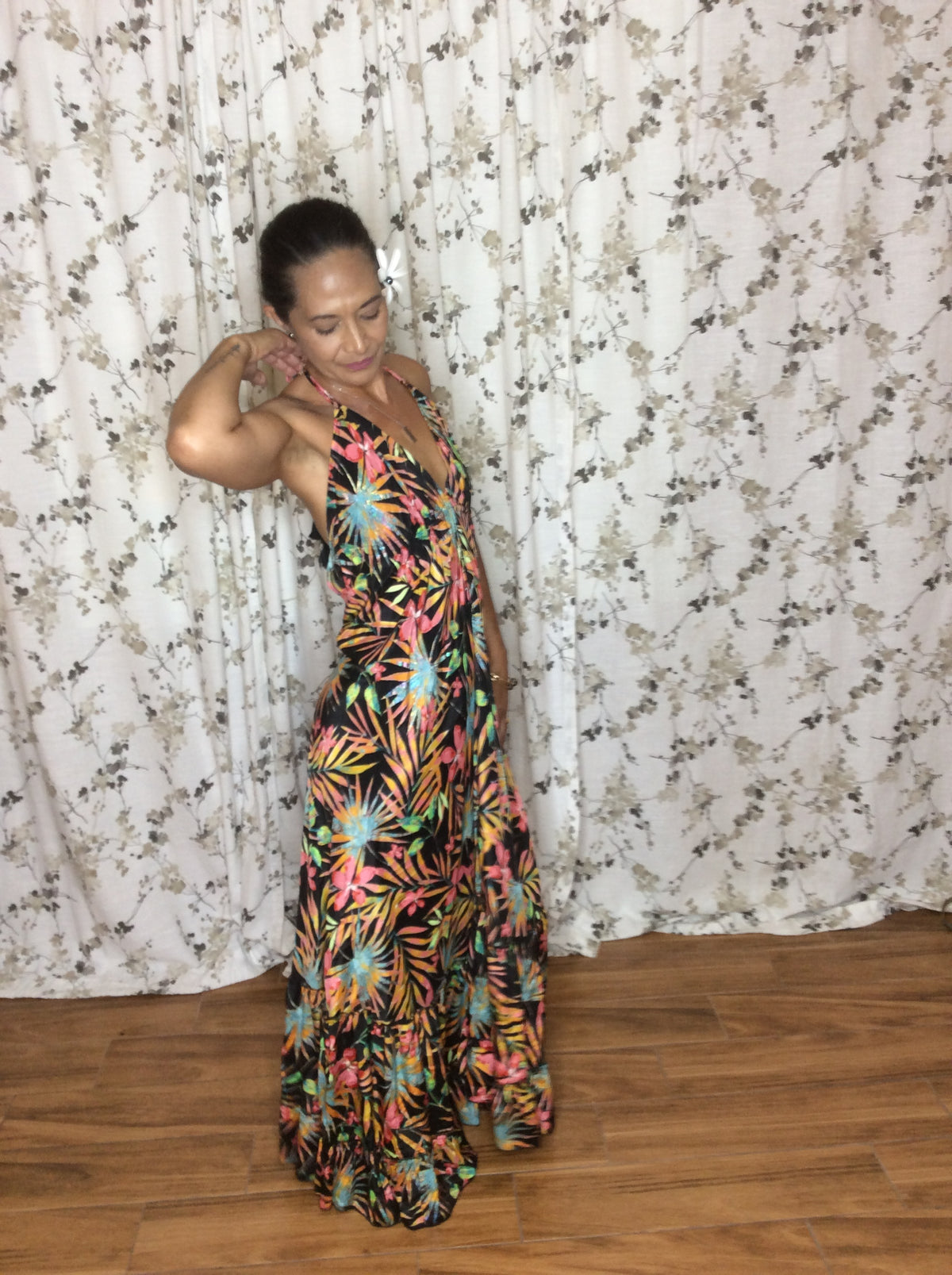 Muse Maxi Havana l Black Tropical Flowy Maxi Dress l Sacred Wild